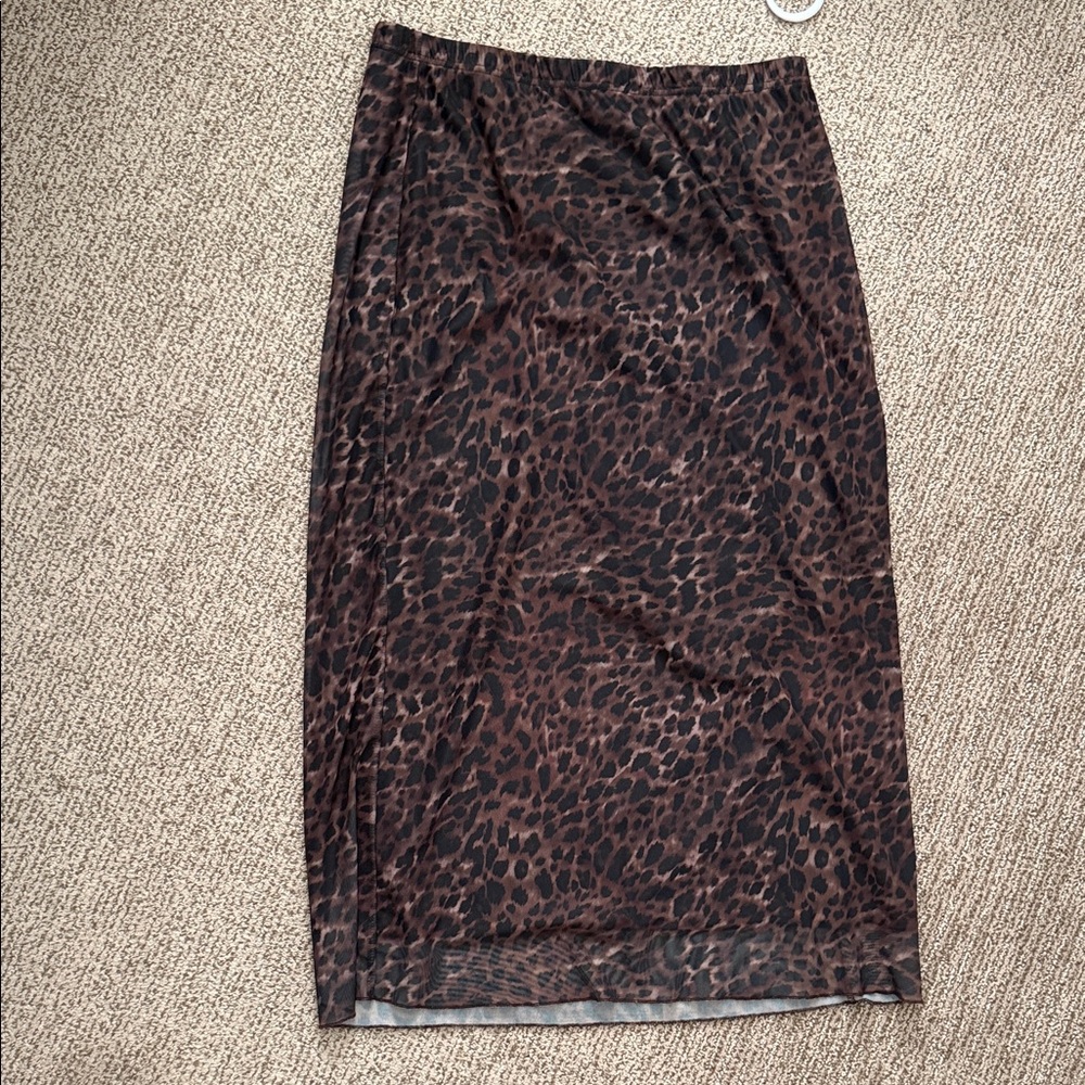 Leopard Print Midi Skirt
